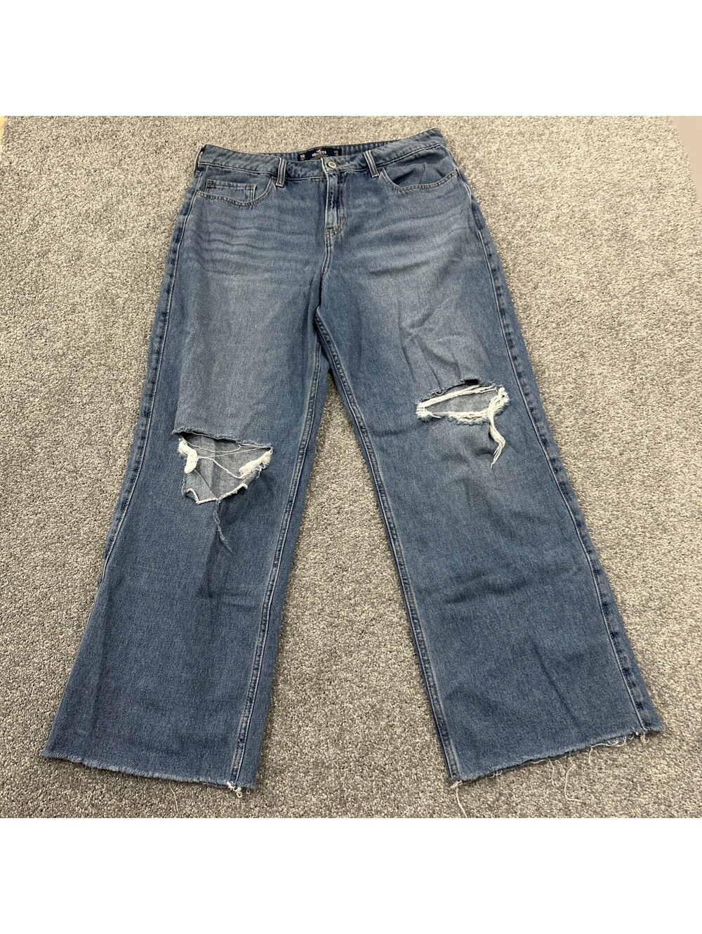 NWOT HOLLISTER Plus Size Distressed Wide Leg Jeans Baggy Demin